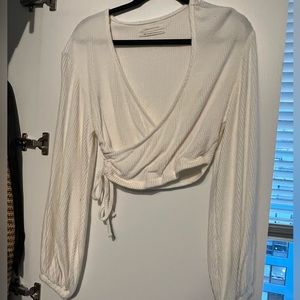 Urban Outfitters Cropped Knit Long Sleeve Tie Front